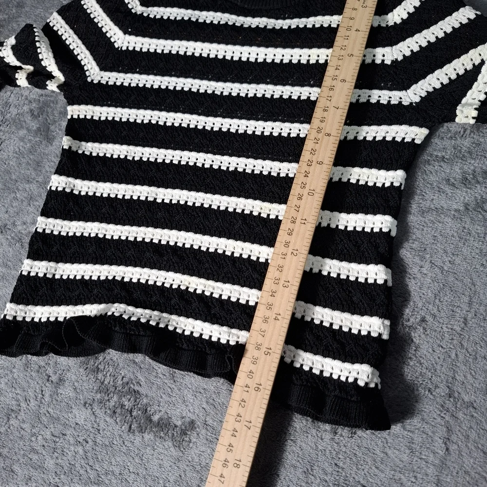 ZARA Black White Knitted Striped Cropped Long Sleeve Jumper, Size S